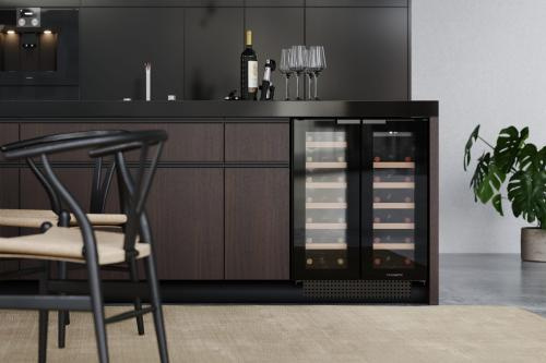 Winiarka wolnostojąca Dometic D42B