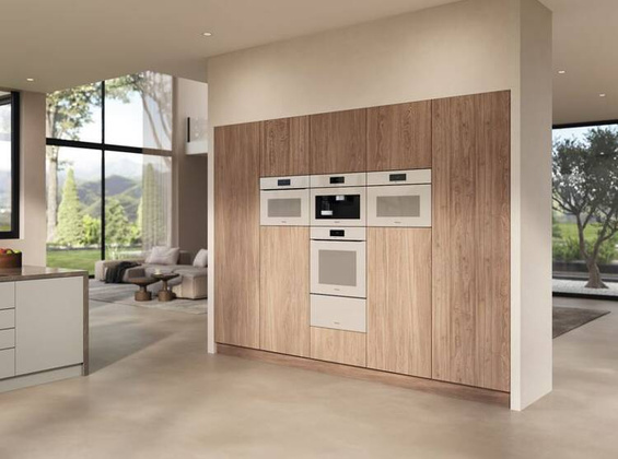 Bezuchwytowy piekarnik parowy Miele DGC 7840 HCX Pro 12613870