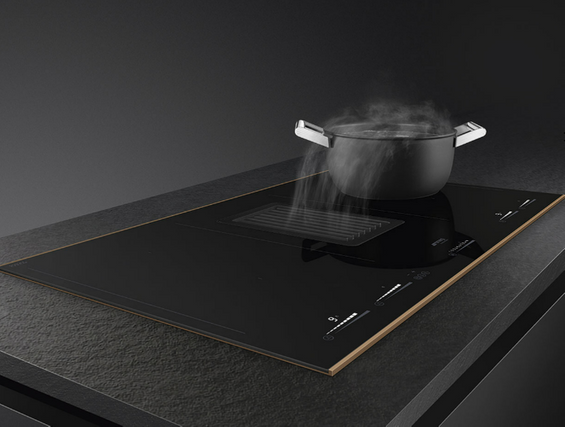 Płyta z wbudowanym okapem Smeg Dolce Stil Novo HOBD682R1