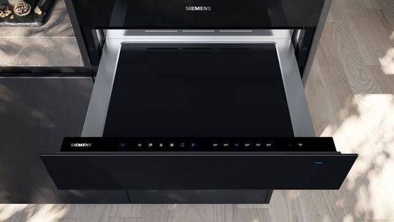 Szuflada grzewcza Siemens BI710C1B1