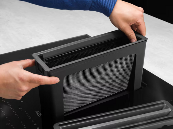 Płyta z wbudowanym okapem AEG NCP84C01AZ SaphirMatt