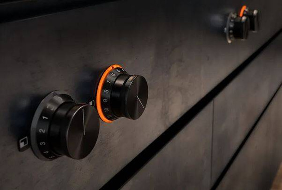 Płyta indukcyjna Gaggenau VI492105 CKI450000 bezramkowa czarne pokrętła