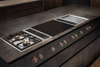 Płyta indukcyjna Gaggenau VI462105 CKI440000 bezramkowa czarny panel sterowania pokrętła czarne