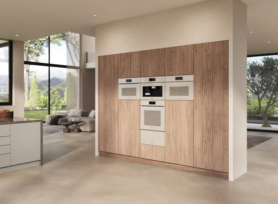 Bezuchwytowy piekarnik parowy Miele DGC 7845 HCX Pro 12613880