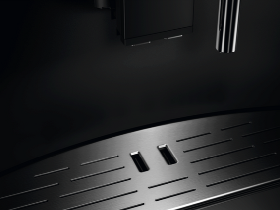 Ekspres ciśnieniowy do zabudowy Electrolux KBC95T