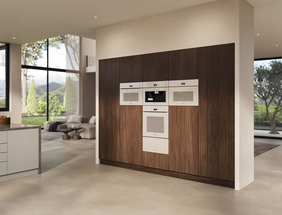 Bezuchwytowy piekarnik parowy Miele DGC 7445 HCX Pro 12613810