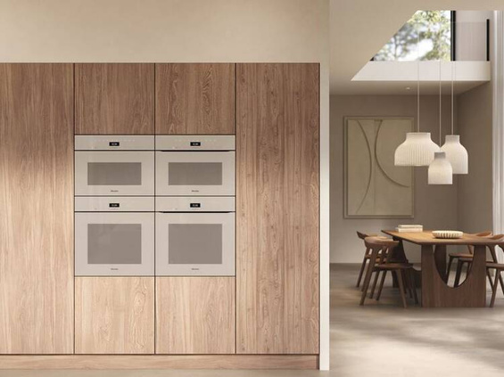 Bezuchwytowy piekarnik parowy Miele DGC 7440 HCX Pro 12594780