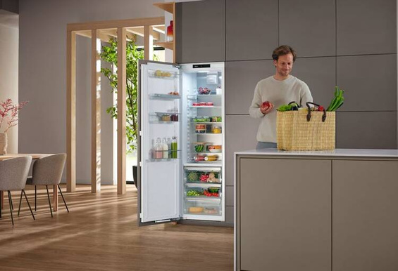 Lodówka do zabudowy Miele K 7747 C 12361920