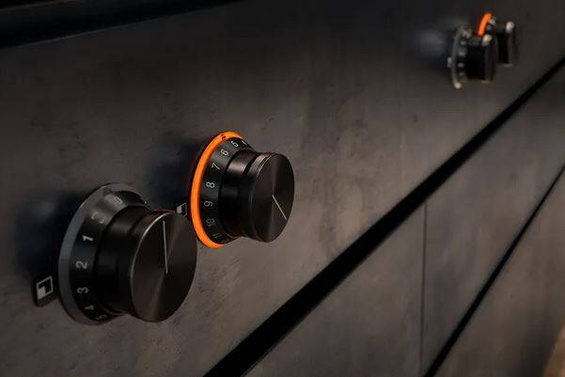 Płyta indukcyjna Gaggenau VI492115 CKI450000 stalowa rama czarne pokrętła