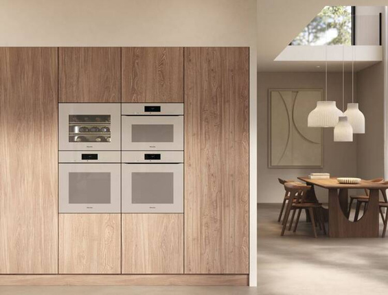 Bezuchwytowy piekarnik parowy Miele DGC 7860 HCX Pro 12613890