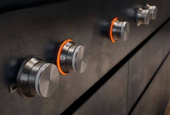 Płyta gazowa Gaggenau VG491215 CKG450000 stalowa rama czarne pokrętła