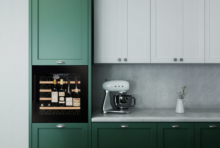 Winiarka do zabudowy Avintage AVI63CSZF