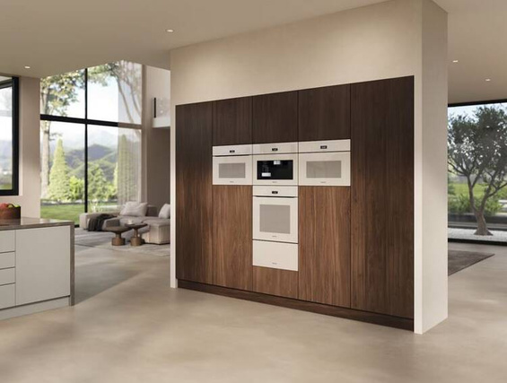 Bezuchwytowy piekarnik Miele H 7464 BPX 12548950