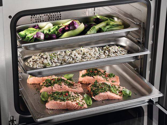 Bezuchwytowy piekarnik parowy Miele DGC7465 HCX Pro 12613840