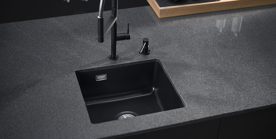 systemceram MERA 42 U zlewozmywak ceramiczny Nero 68