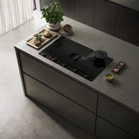 Płyta z okapem Elica NIKOLATESLA UNPLUGGED EVO BL/A/90 PRF0196324 czarny