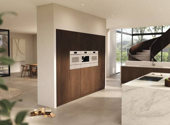 Bezuchwytowy piekarnik parowy Miele DGC 7840 HCX Pro 12613870