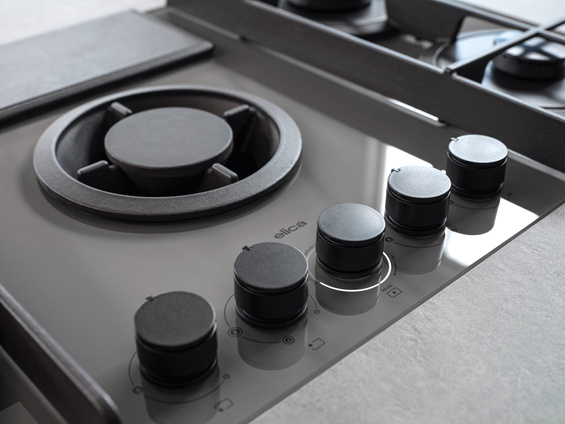 Płyta z okapem Elica NIKOLATESLA FLAME EVO BL/A/88 PRF0196341 czarny