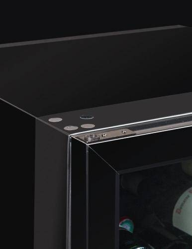 Winiarka La Sommeliere CTVNE147