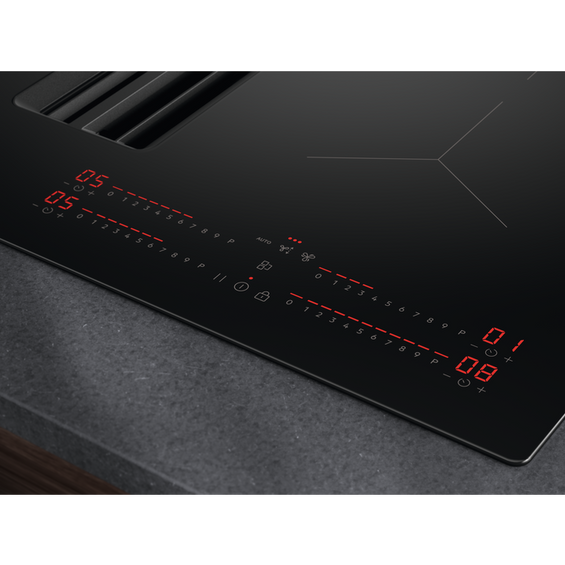 Płyta z wyciągiem AEG NCH74B01CB