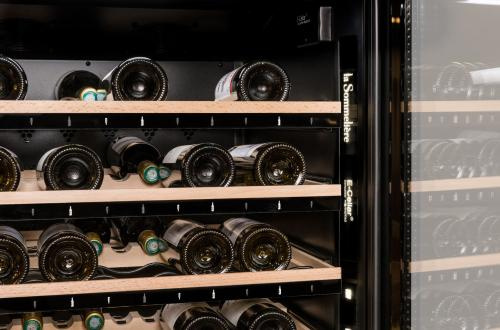Winiarka wolnostojąca La Sommeliere ECELLAR150