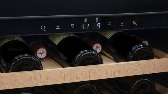 Winiarka podblatowa do zabudowy Fulgor Milano FWC 8200 U TC BKX