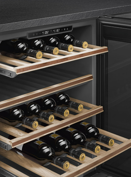 Winiarka Smeg Dolce Stil Novo CVI638RN3