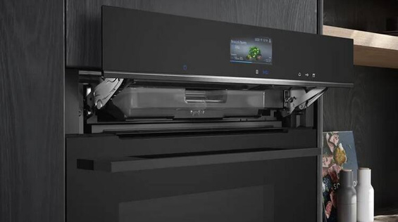 Piekarnik Siemens do zabudowy z parowarem CS736G1B1